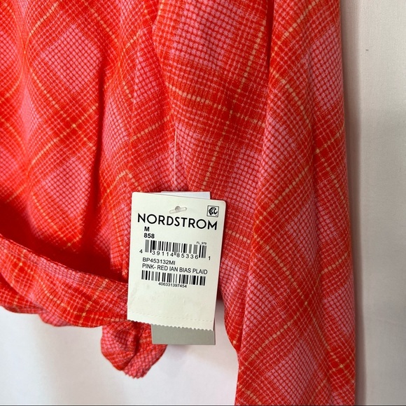 BP. Women's Surplice V-Neck Crop Top in Pink-Red Ian Bias Plaid - Sz M - Picture 4 of 11